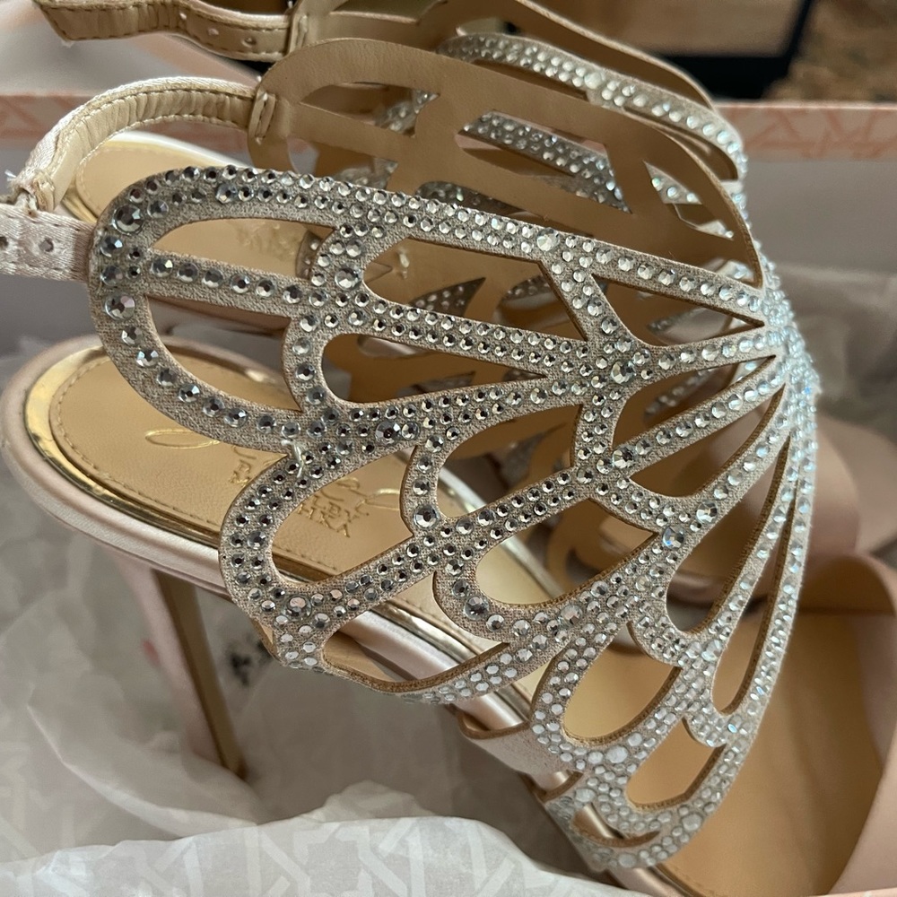 Badgley Mischka Jewel - gold sandals gently used